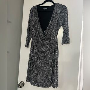 Express 3 quarter sleeve midi dress